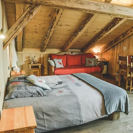 Frühstückspension La Grange D'aldare D'hotes *